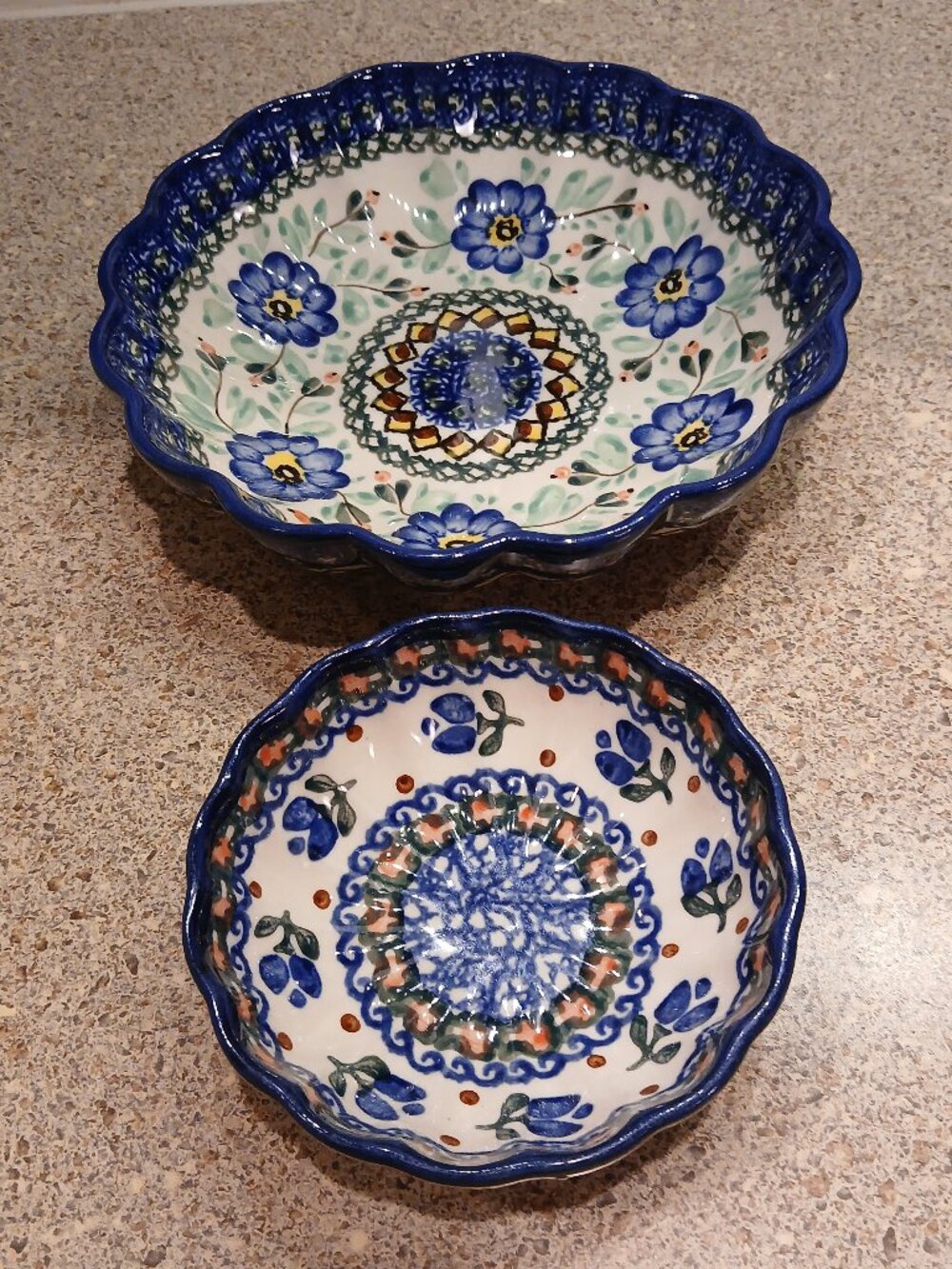 Polish Pottery Scalloped Bowl Set - UNIKAT